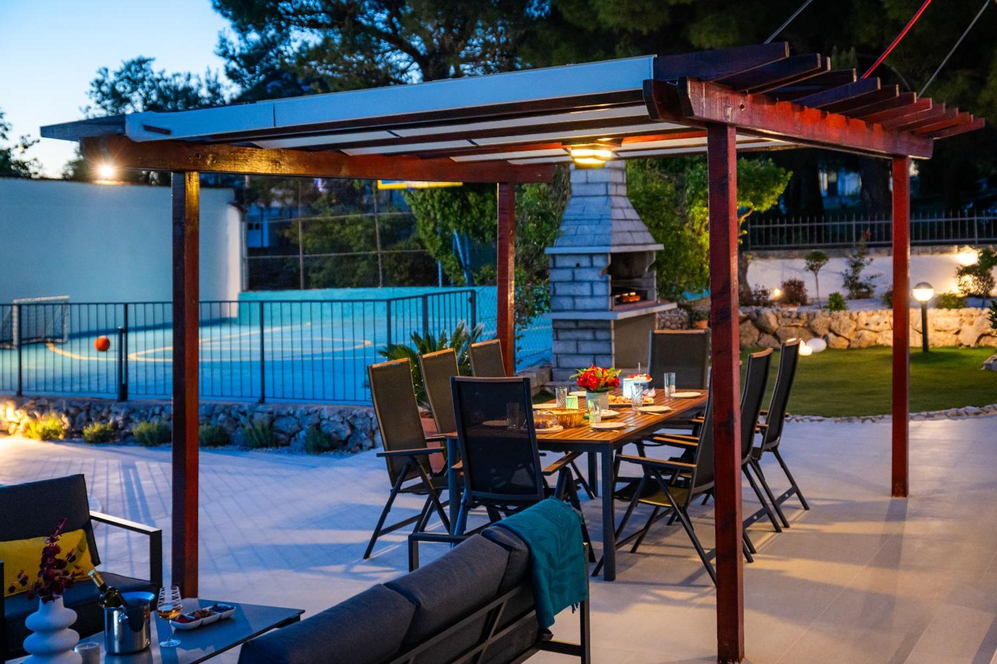 Villa Plenca - Heated Pool ! شيبينيك المظهر الخارجي الصورة